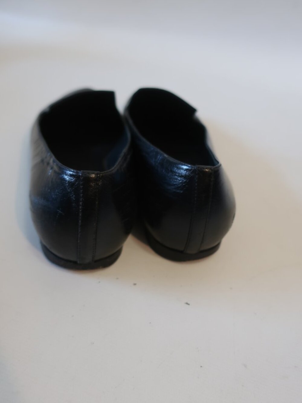 Authentic Womens Chanel Black Leather CC Flat Loafer Shoes 35.5 US/5 - Picture 12 of 16